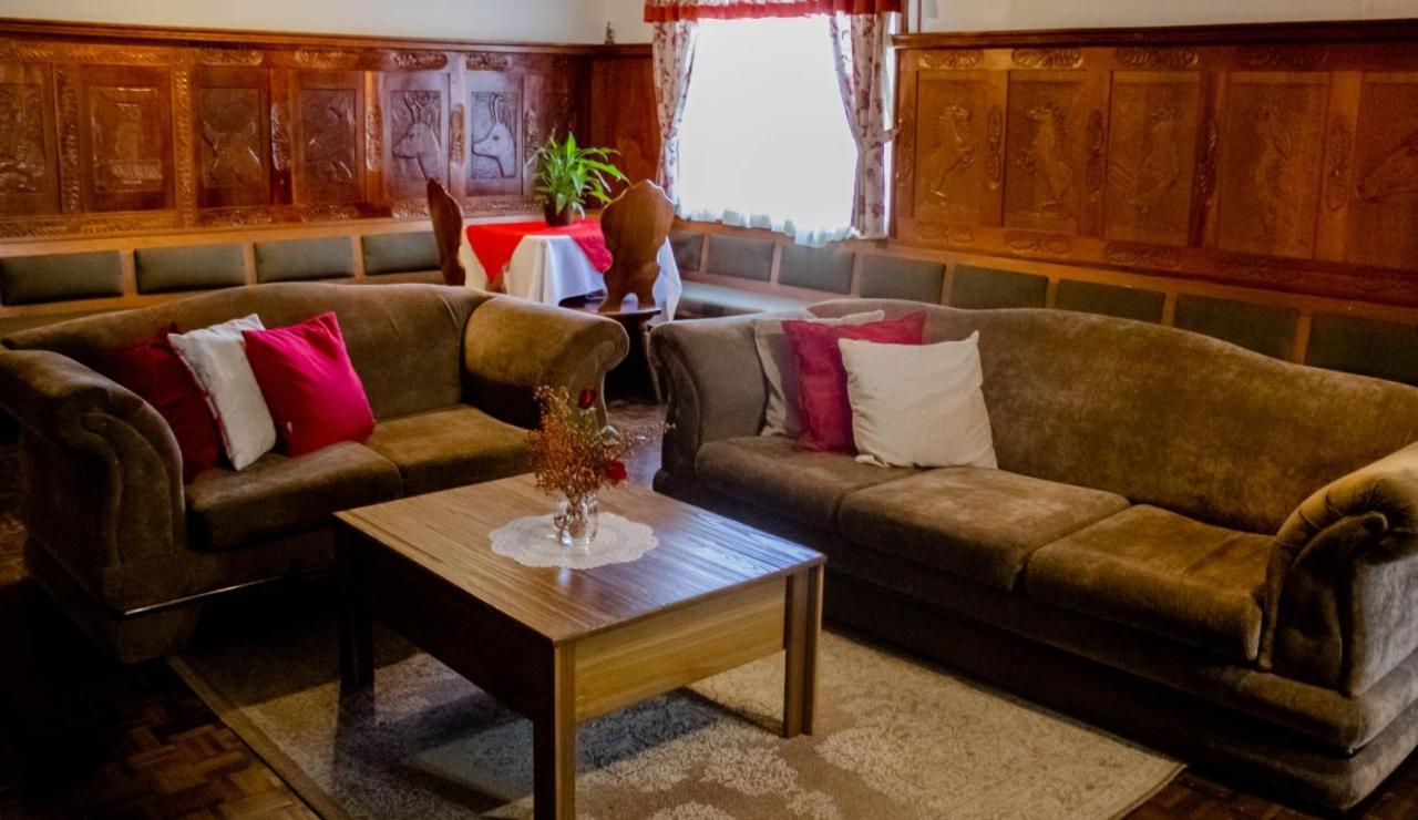Hotel Tirol Treze Tílias Εξωτερικό φωτογραφία