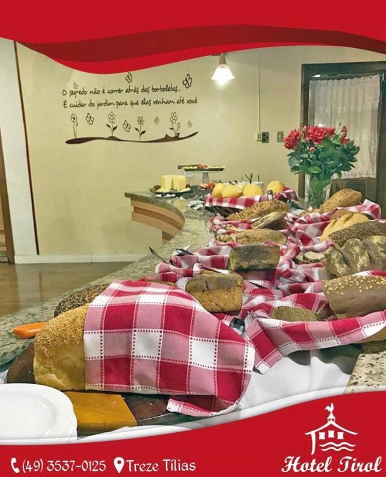 Hotel Tirol Treze Tílias Εξωτερικό φωτογραφία
