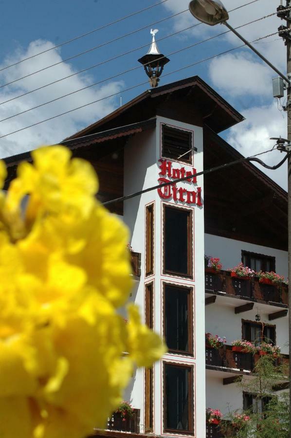 Hotel Tirol Treze Tílias Εξωτερικό φωτογραφία
